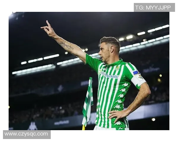 足球场上的幽默大师们那些搞笑球星的趣事与瞬间