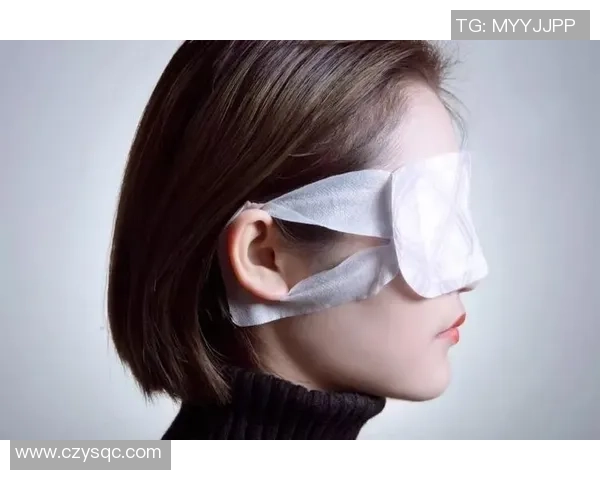 足球球星佩戴眼罩背后的原因及其对比赛表现的影响分析