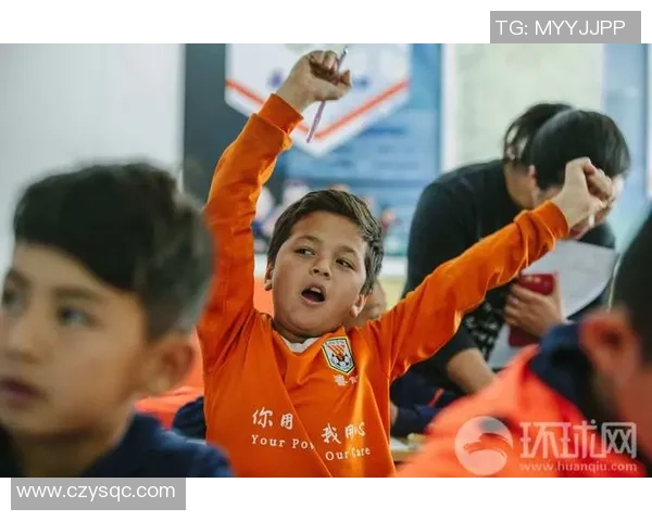 足球球星技术模仿训练：提升个人技能的有效方法与策略