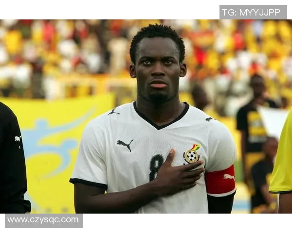 足球球星的自我塑造与公众形象建构及社会文化影响力分析